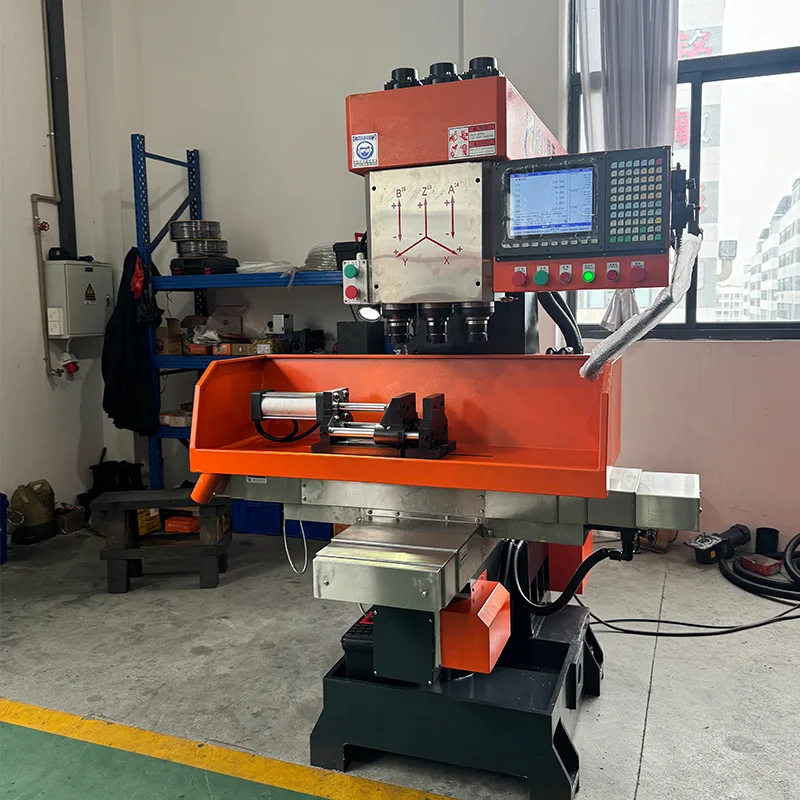 عمودی CNC سه محوره